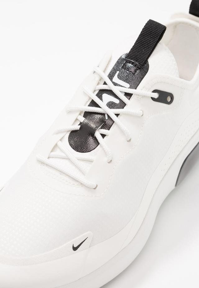  Nike Air Max Dia
